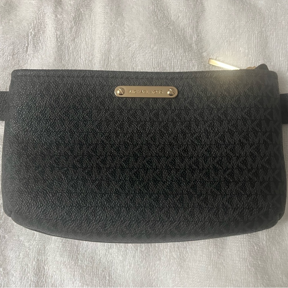 Michael Kors fanny pack